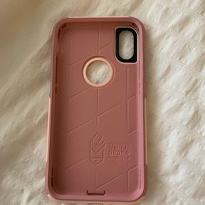 OtterBox Accessories - Pink iPhone XS otter box case OtterBox Accessories - Pink iPhone XS otter box case